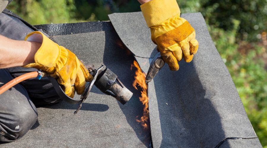 Professional Flat Roofing Installation in Miami, FL
